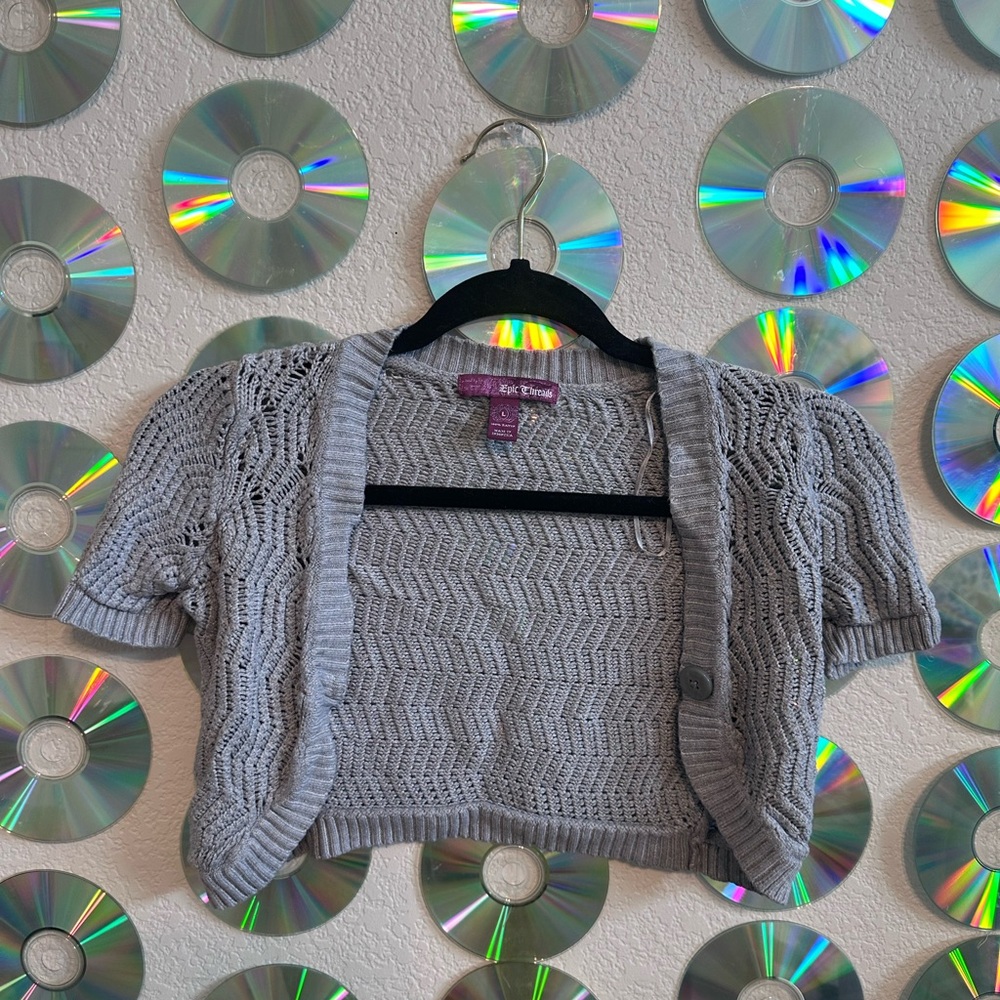 Gray Knit Y2K Cropped Cardigan